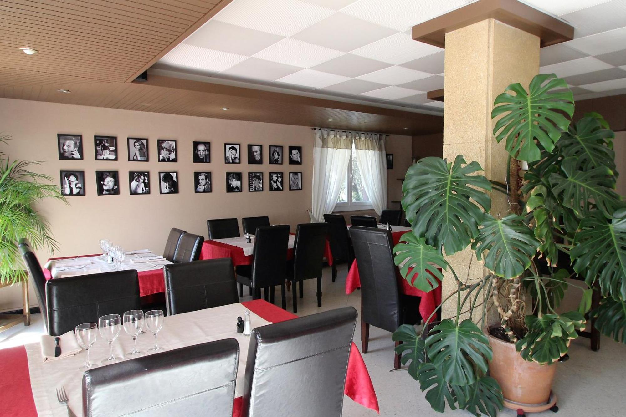 Hotel Le Valaurie Saint-Nazaire  Esterno foto